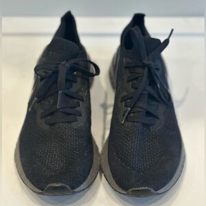 NIKE Epic Flyknit React sneakers